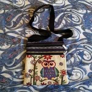 Crossbody bag